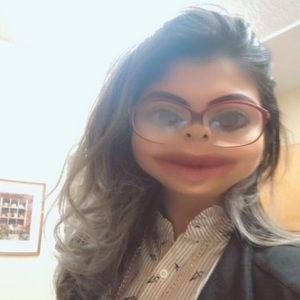 Meet your Posher, Leslie